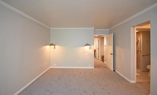 3469 Forestoak Ct, Cincinnati OH 45208-1842 exterior