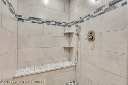 41 Linden Ave, West Long Branch NJ  07764-1625 exterior