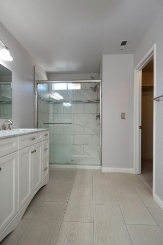 2836 Marsh Creek Ln, Riverbank CA  95367-3828 exterior