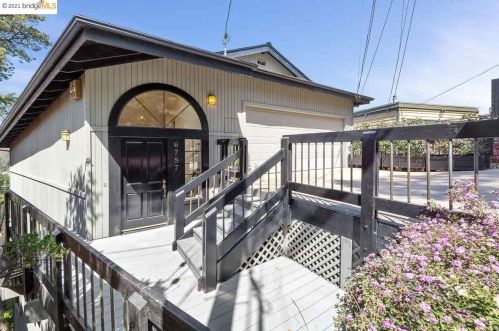 6787 Chelton Dr, Oakland, CA 94611-1619