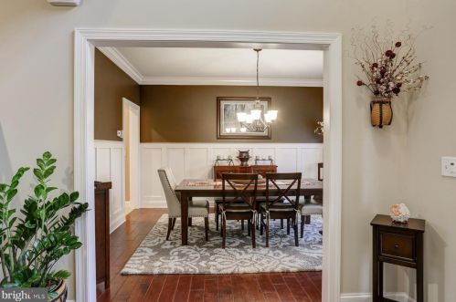 28 Springdale Way, Navy Sup Dpt, PA 17050-2727