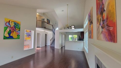 9090 Soledad St, Gilroy, CA 95020-7456