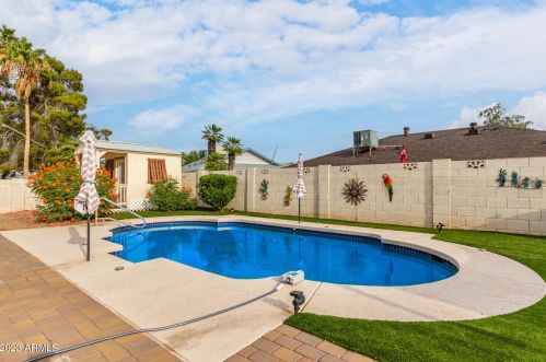 4415 Dailey St, Glendale AZ 85306-4022 exterior