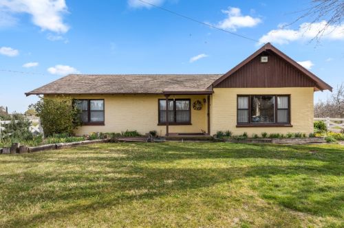 1001 Townhill Rd, Valley Home CA  95361-8619 exterior