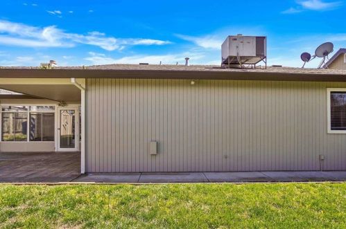 6621 Trilby Ct, Citrus Heights CA  95610-4450 exterior