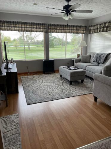 821 Leesburg Ave, Washington Ch OH  43160-1254 exterior