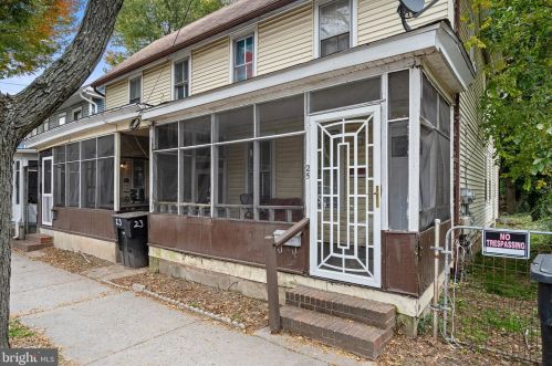 23 New St, Dover, DE 19904-3123