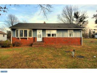 113 Ingleside Ave, Pennington, NJ 08534-3102