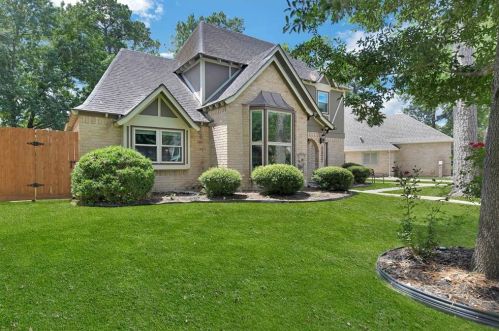 3322 Laurel Crest Dr, Humble, TX 77339-2245