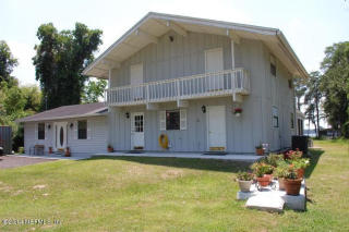 9530 69th Ave, Hampton, FL 32044-4327