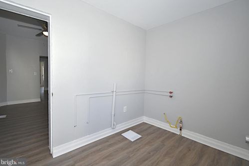 6716 Marsden St, Philadelphia PA 19135-2226 exterior