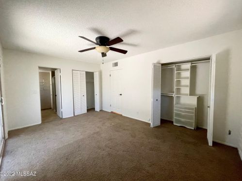 6201 Pomona Rd, Tucson AZ  85704-1061 exterior