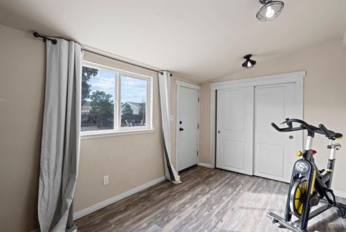3130 Airline Hwy, Hollister CA  95023-9725 exterior