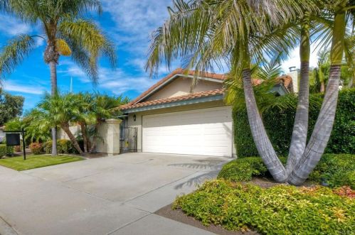 270 Manzanita Dr, Oceanside, CA 92057-5403