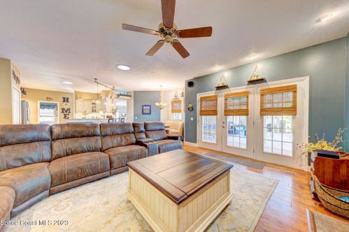 3910 Wateroak Way, Titusville FL  32796-1475 exterior