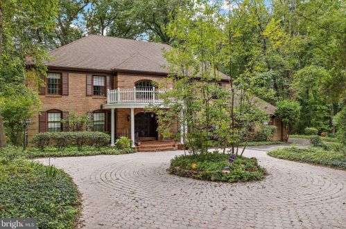 923 Barley Dr, Wilmington, DE 19807-2531