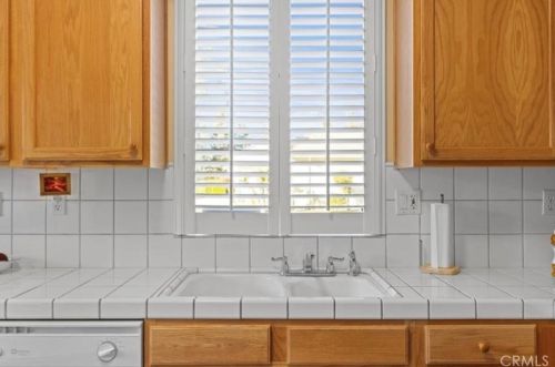 10017 Timeless Rose Ct, Bakersfield CA  93311-3730 exterior