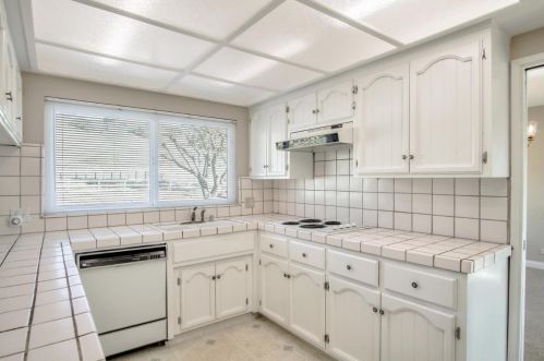 6960 Vista Del Sol, Gilroy CA  95020-9544 exterior