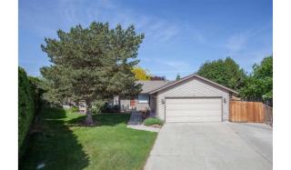 4022 Yelm Ct, Kennewick, WA 99337-3137