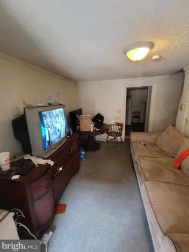 123 Ann St, Norristown, PA 19401-4726