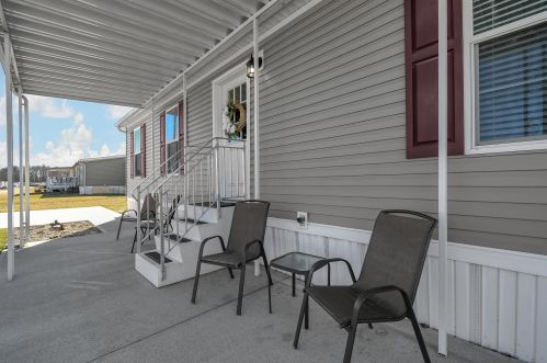 239 Rosie Ave, Pataskala OH  43062 exterior