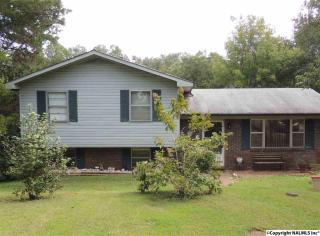 148 Ruby Dr, Huntsville, AL 35811-9129