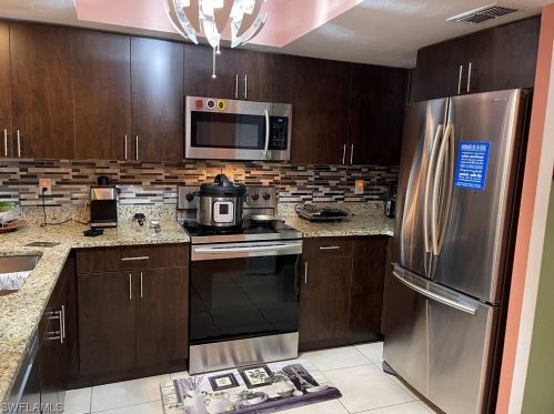 235 Eaglesmere Dr, Lehigh Acres FL  33936-7541 exterior