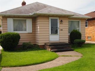 2015 Brookdale Ave, Cleveland OH  44134-1502 exterior