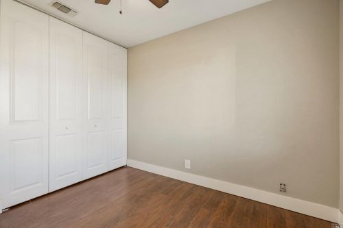 615 Devonshire Dr, Liberty Farms CA  95620-2210 exterior
