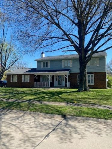 14 Madonna Ln, Newport, KY 41076-1841