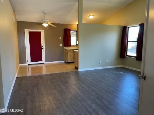 8769 Almond St, Tucson AZ  85730-4812 exterior
