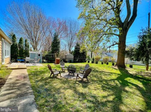 433 Jefferson Ave, Yardley PA  19067-2135 exterior