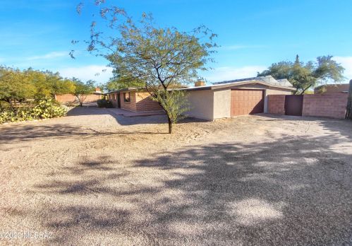1701 Klamath Dr, Tucson, AZ 85704-1620