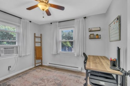 202 Voorhees Cor Rd, Flemington NJ  08822-3351 exterior