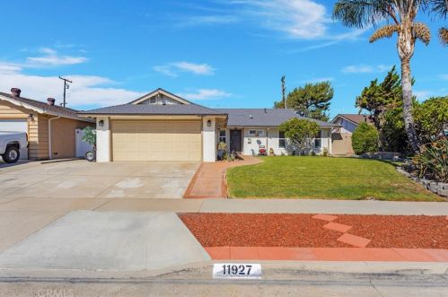 11927 Tigrina Ave, Whittier, CA 90604-4017