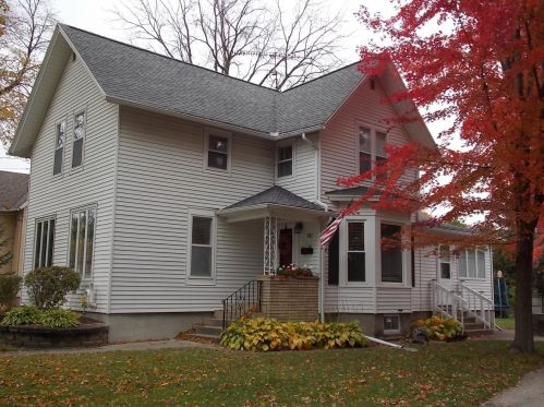 311 Fargo St, Lake Mills WI  53551-1320 exterior
