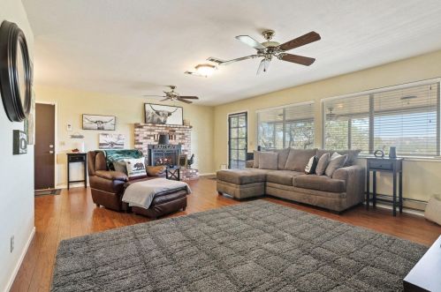 3827 Dunn Rd, Valley Springs CA  95252-8860 exterior