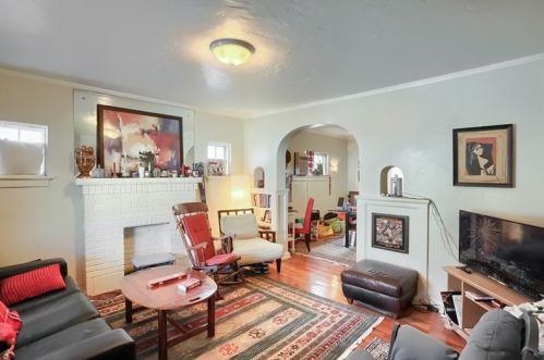 218 Castle Shannon Blvd, Pittsburgh, PA 15228-2220