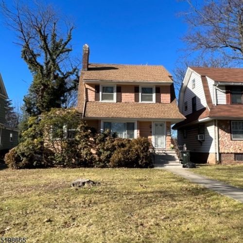 475 Arlington Ave, East Orange, NJ 07017-3927