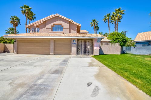 68520 San Felipe Rd, Cathedral City CA  92234-8102 exterior