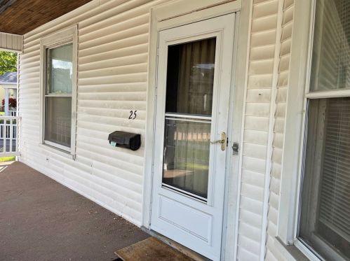 25-25 Rosedale Ave, Greenville, PA 16125-1844