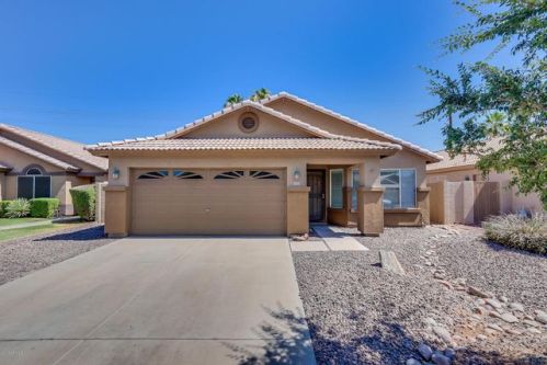 186 Shannon St, Gilbert, AZ 85233-8713