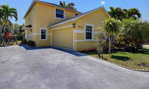 10226 Boynton Place Cir, Boynton Beach, FL 33437-2674