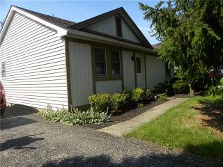 7371 Twin Lakes Rd, Perrysburg, OH 43551-4584