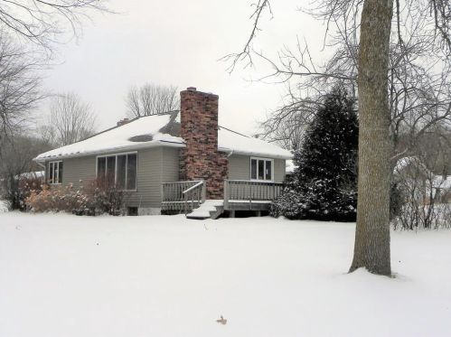 401 Coon Ave, Clam Falls, WI 54837-8912