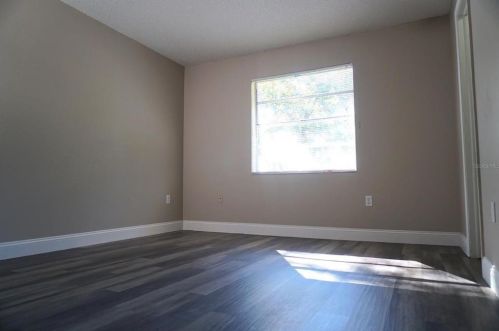 2440 Keystone Rd, Tarpon Springs FL  34688-8618 exterior