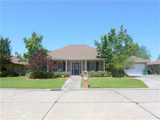 58 Oak Alley Blvd, Marrero, LA 70072-5053