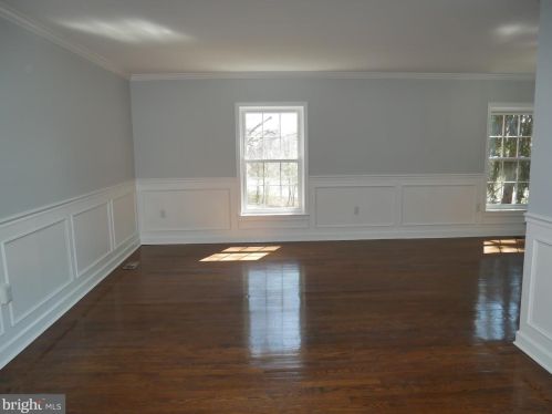 3045 Federal Hill Dr, Falls Church VA  22044-2905 exterior