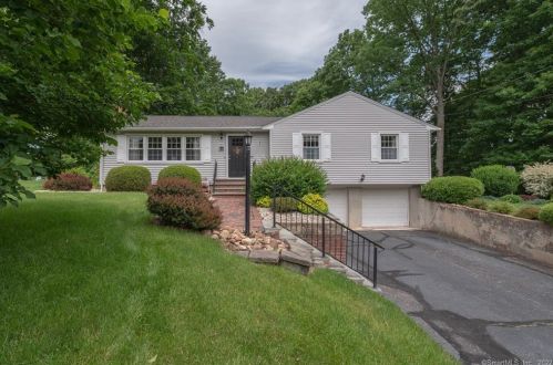 190 Brook Ln, Cheshire, CT 06410-1664