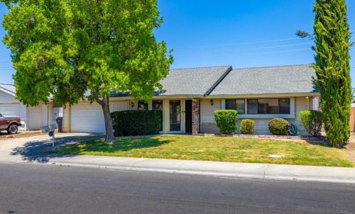 28 Clover St, Woodland CA  95695-3108 exterior